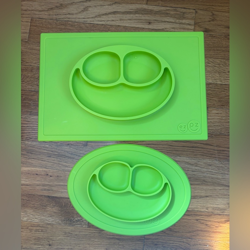 EZPZ Green Silicone Baby Placemat and Plate Set